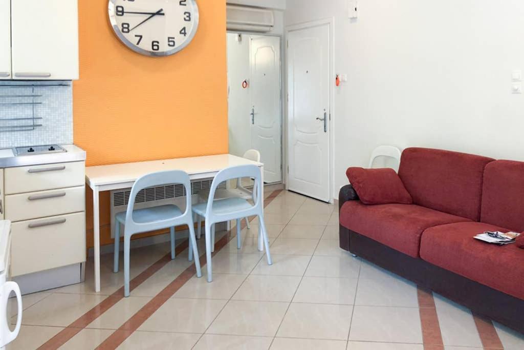 Cozy Studio Near The Beach Nea Iraklitsa Esterno foto